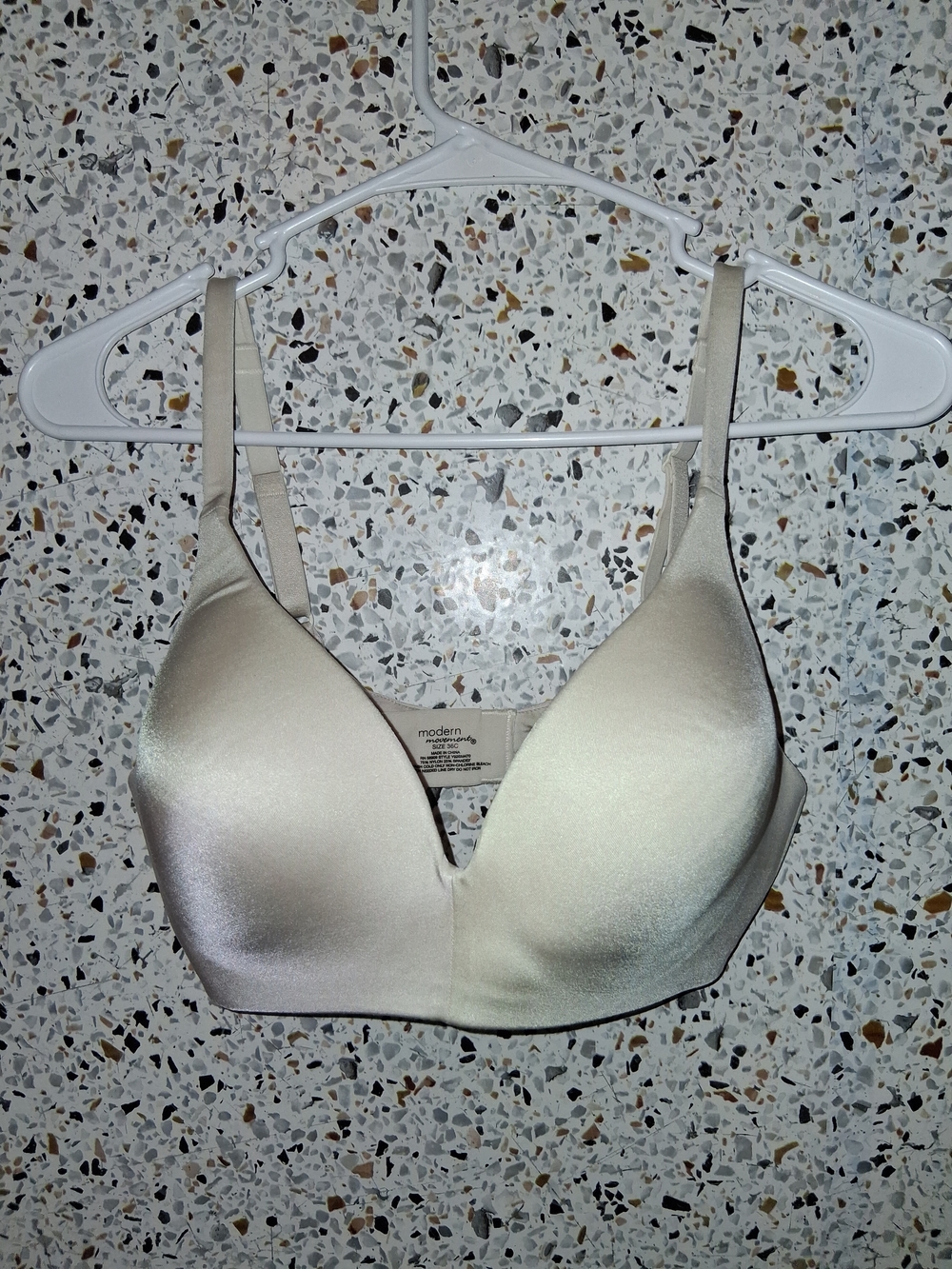 Women's Modern Movements Padded Wireless Bra Size 38C Nude